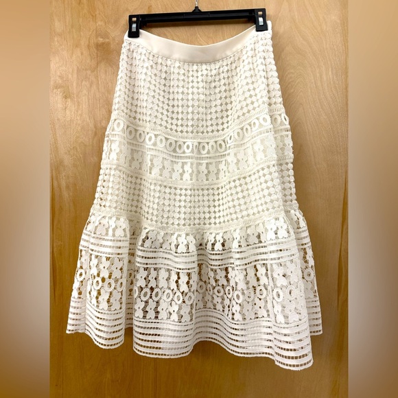 Diane Von Furstenberg “Tiana” White Tiered Midi Skirt - Picture 3 of 11
